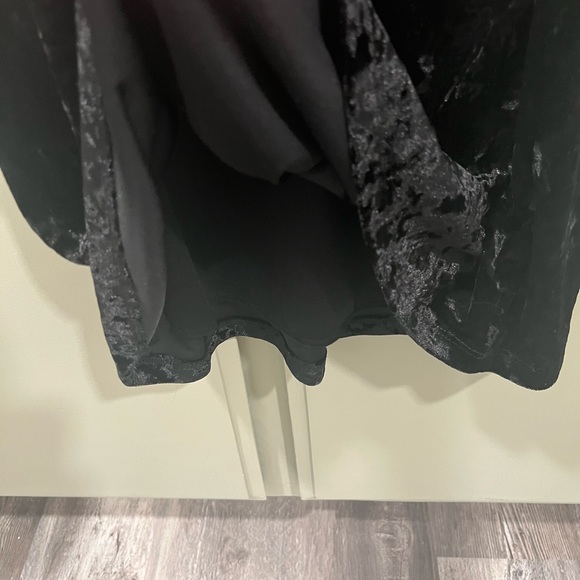 Velvet Mini Dress - Picture 6 of 8